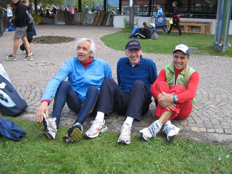 Tre atleti del GS Montegargnano impegnati a Dobbiaco...
