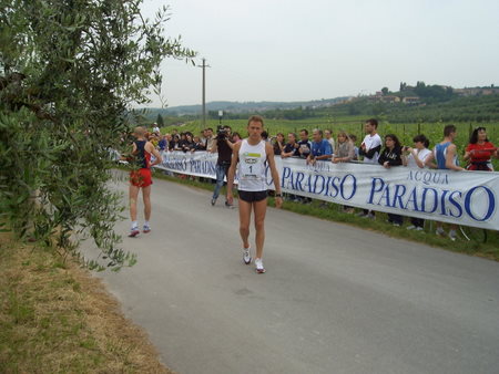 Stefano Baldini all'appello pochi istanti prima del via....