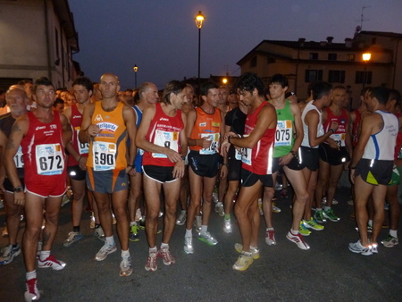 Gli adulti in attesa della partenza...