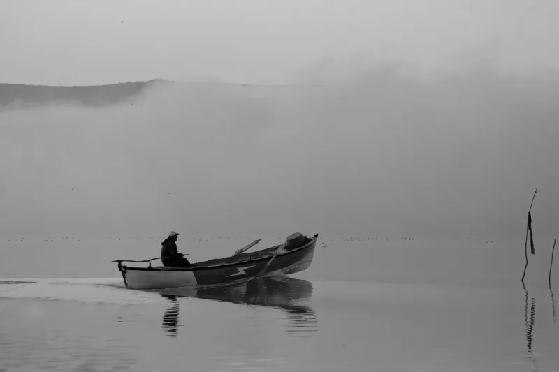 Il Garda dei gardesani: pescatori, leggende e memorie di chi abita il lago da sempre